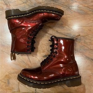 Dr. Martens Vegan Chrome in Oxblood